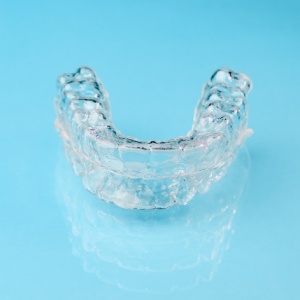 Advantages and Disadvantages of Invisalign in Annapolis Advantages and Disadvantages of Invisalign in Annapolis